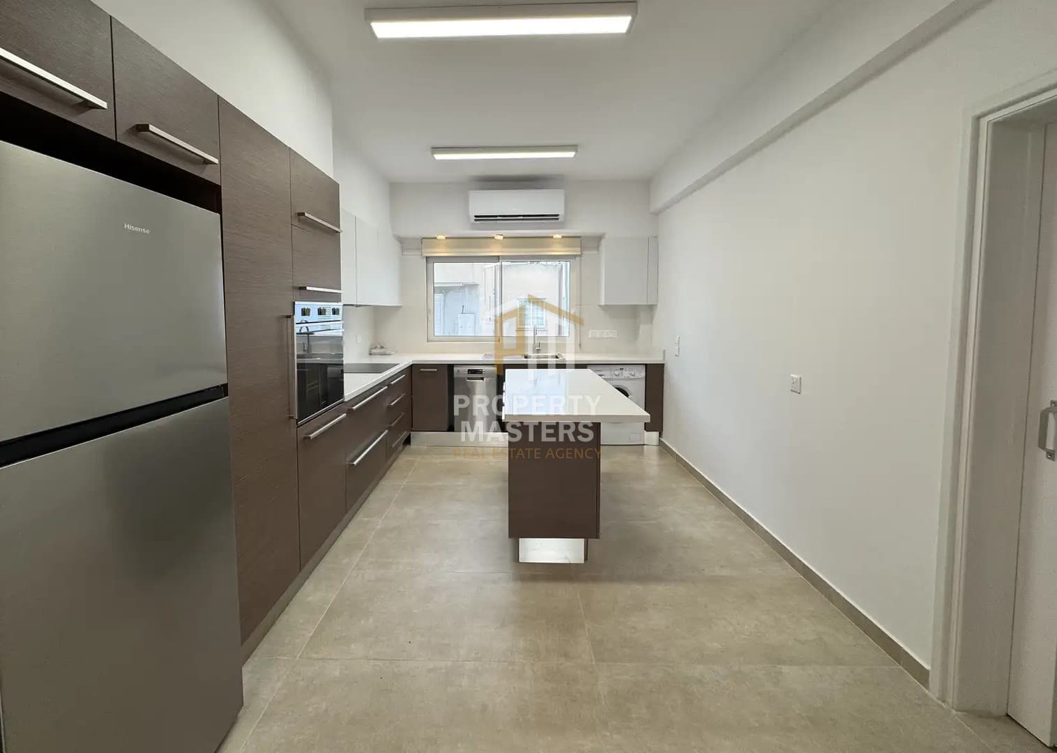 3 Bedroom  Apartment in Strovolos — Agioi Omologites, Nicosia