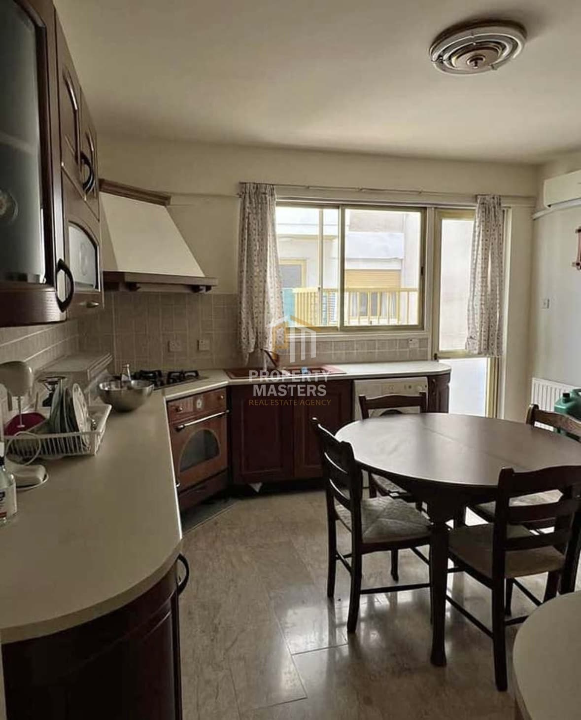 3 Bedroom  Apartment in Strovolos — Agioi Omologites, Nicosia