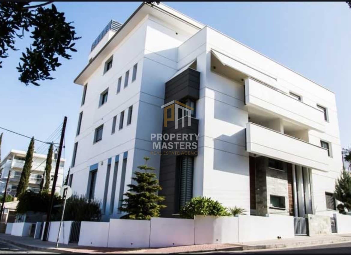 3 Bedroom  Apartment in Strovolos — Agioi Omologites, Nicosia