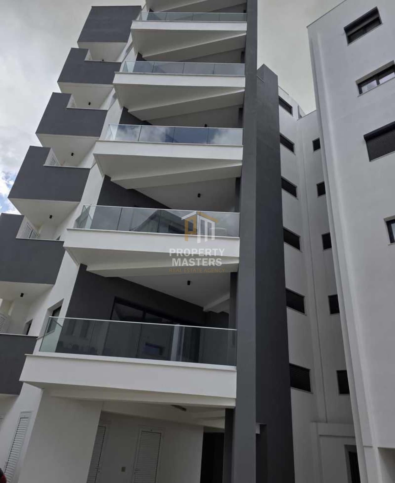 2 Bedroom Apartment in Latsia, Nicosia