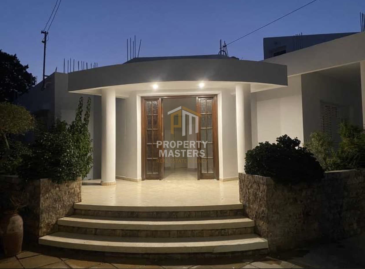 3 Bedroom  Semi-Detached House in Latsia, Nicosia