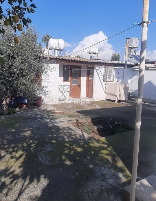 1 Bedroom House