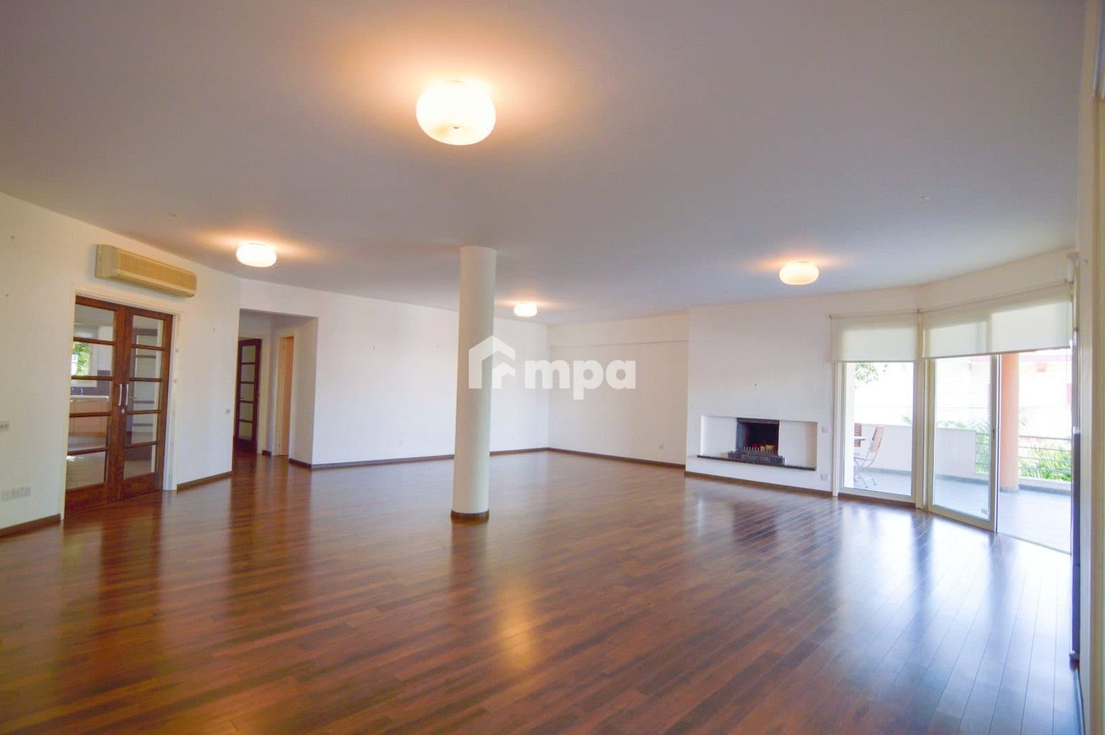 4 Bedroom Apartment