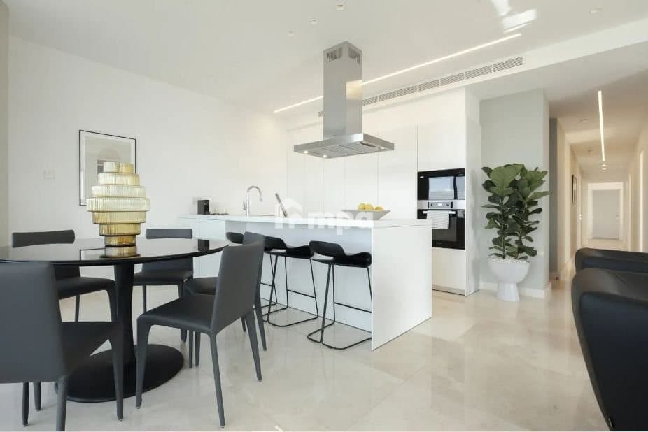 3 Bedroom Apartment