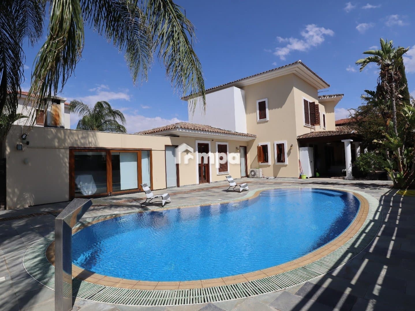 4 Bedroom House