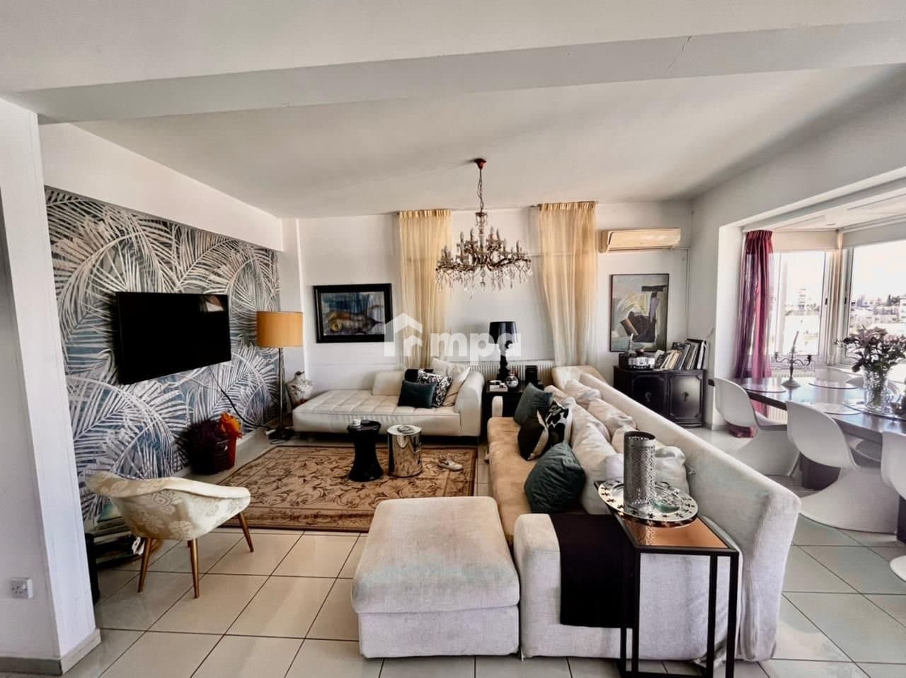 4 Bedroom Apartment