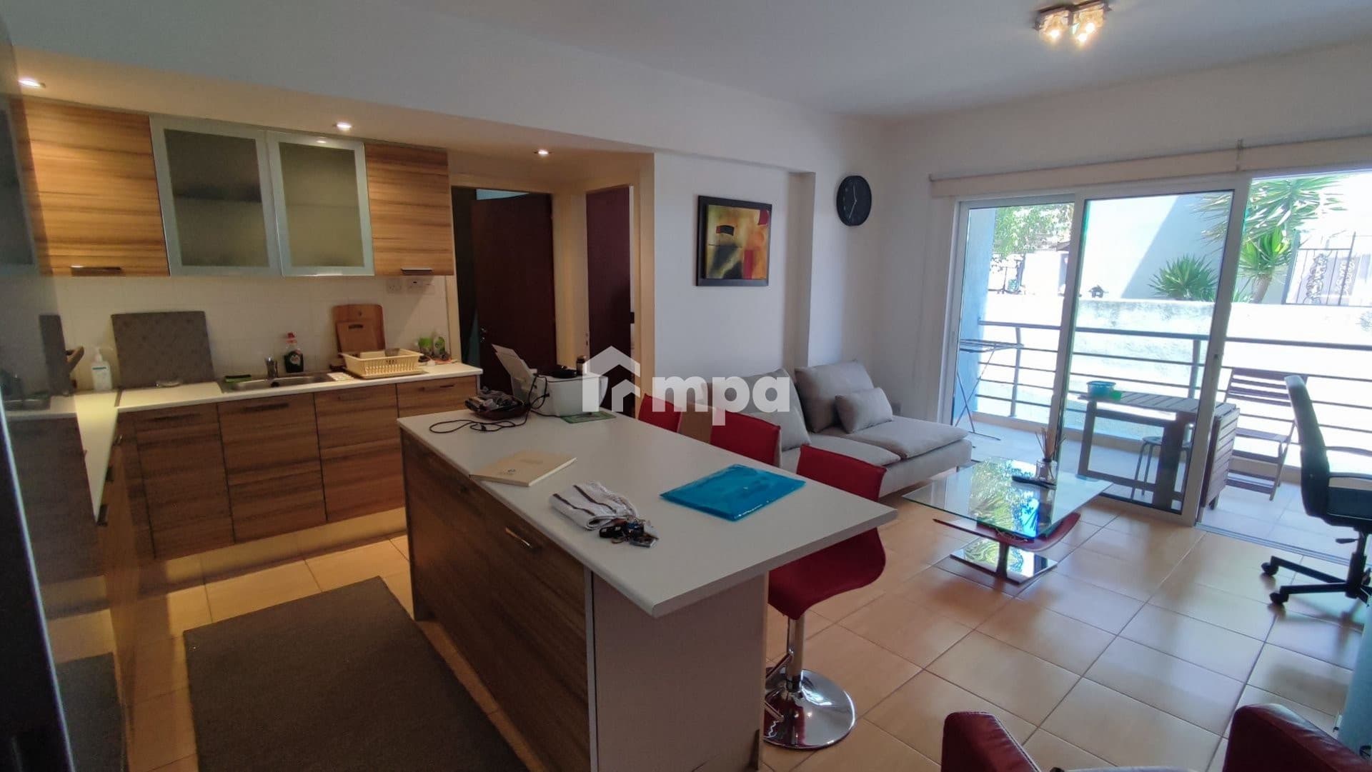1 Bedroom Apartment