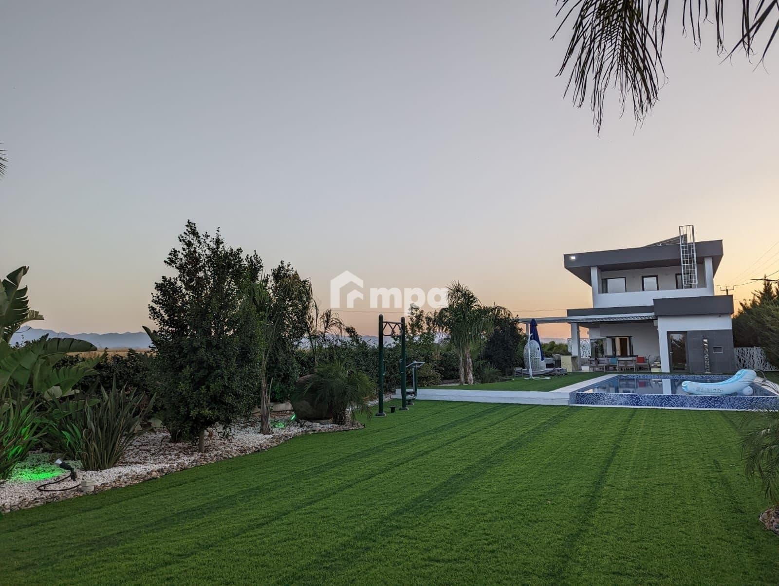 4 Bedroom House