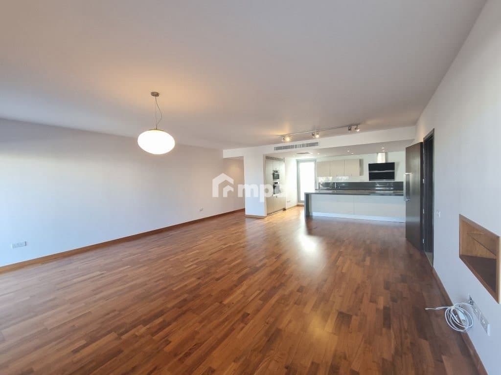 3 Bedroom Apartment