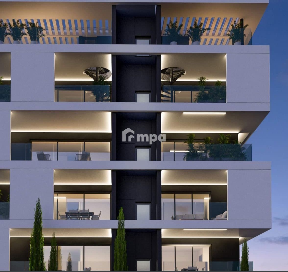 3 Bedroom Apartment