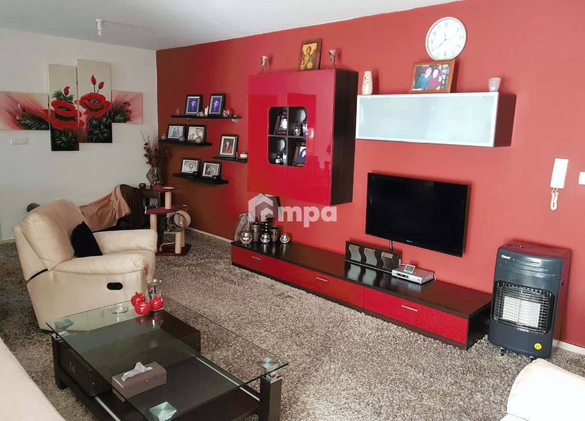 3 Bedroom Apartment
