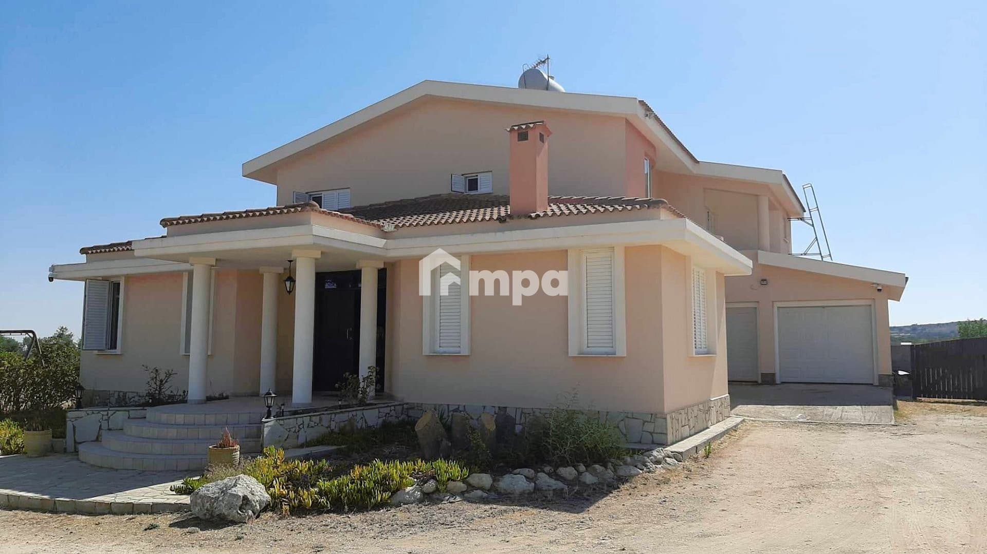 4 Bedroom House