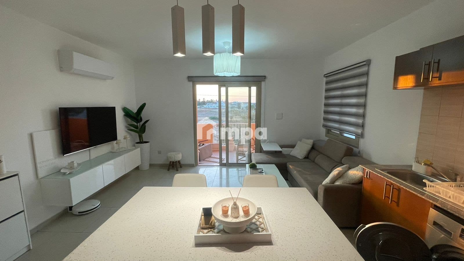 1 Bedroom Apartment