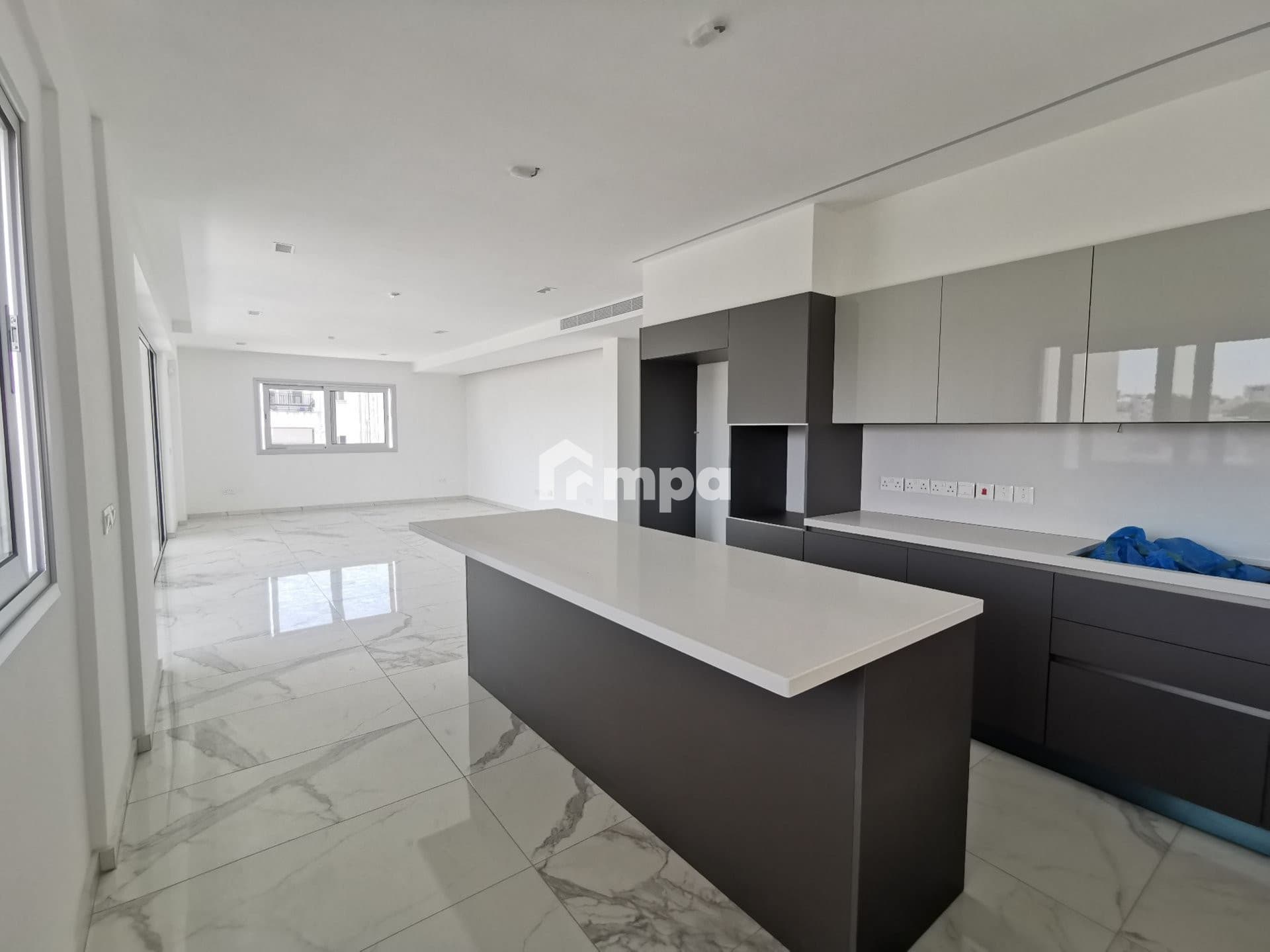 3 Bedroom Apartment