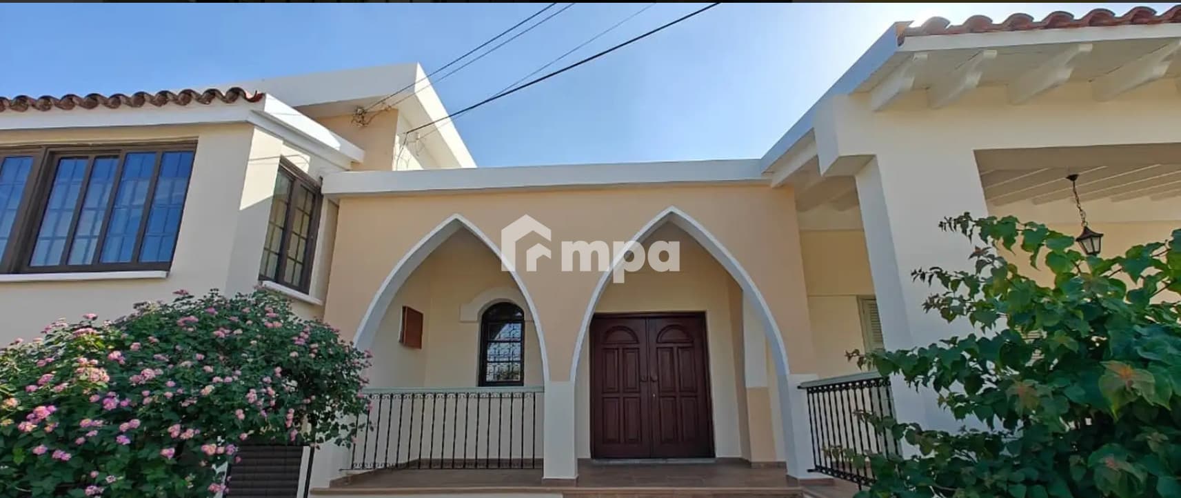 5 Bedroom House