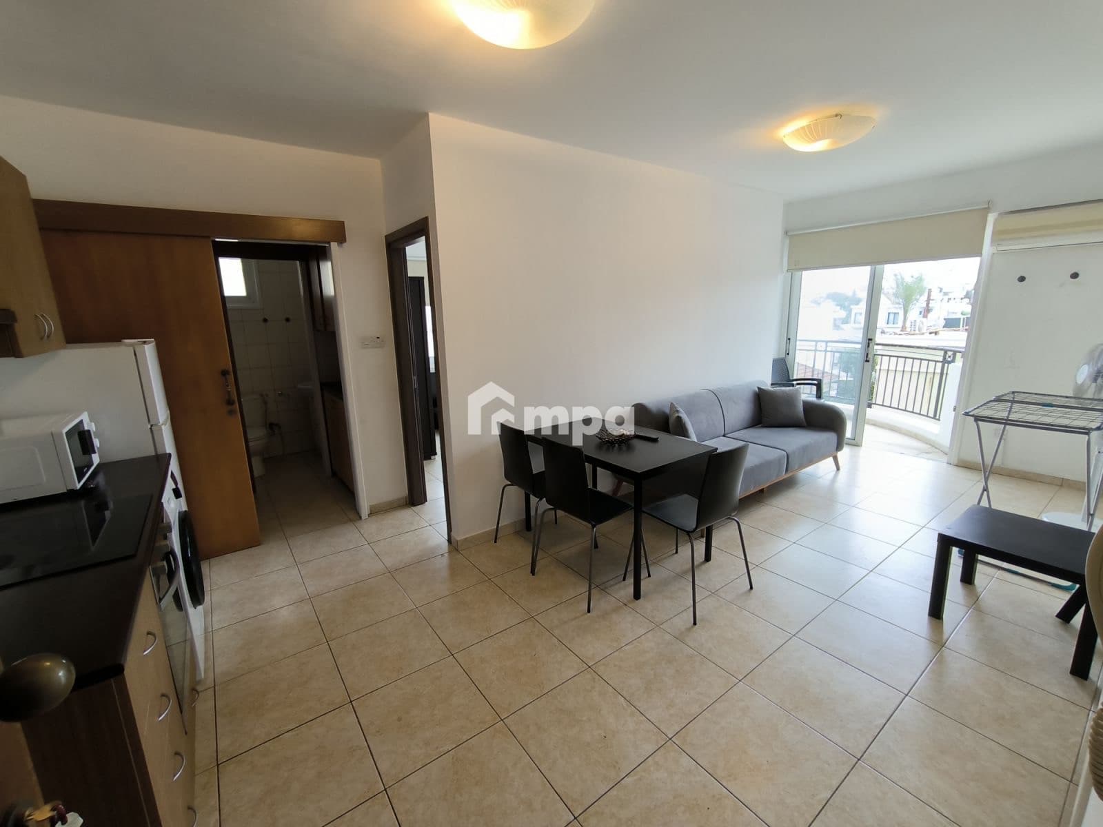 1 Bedroom Apartment