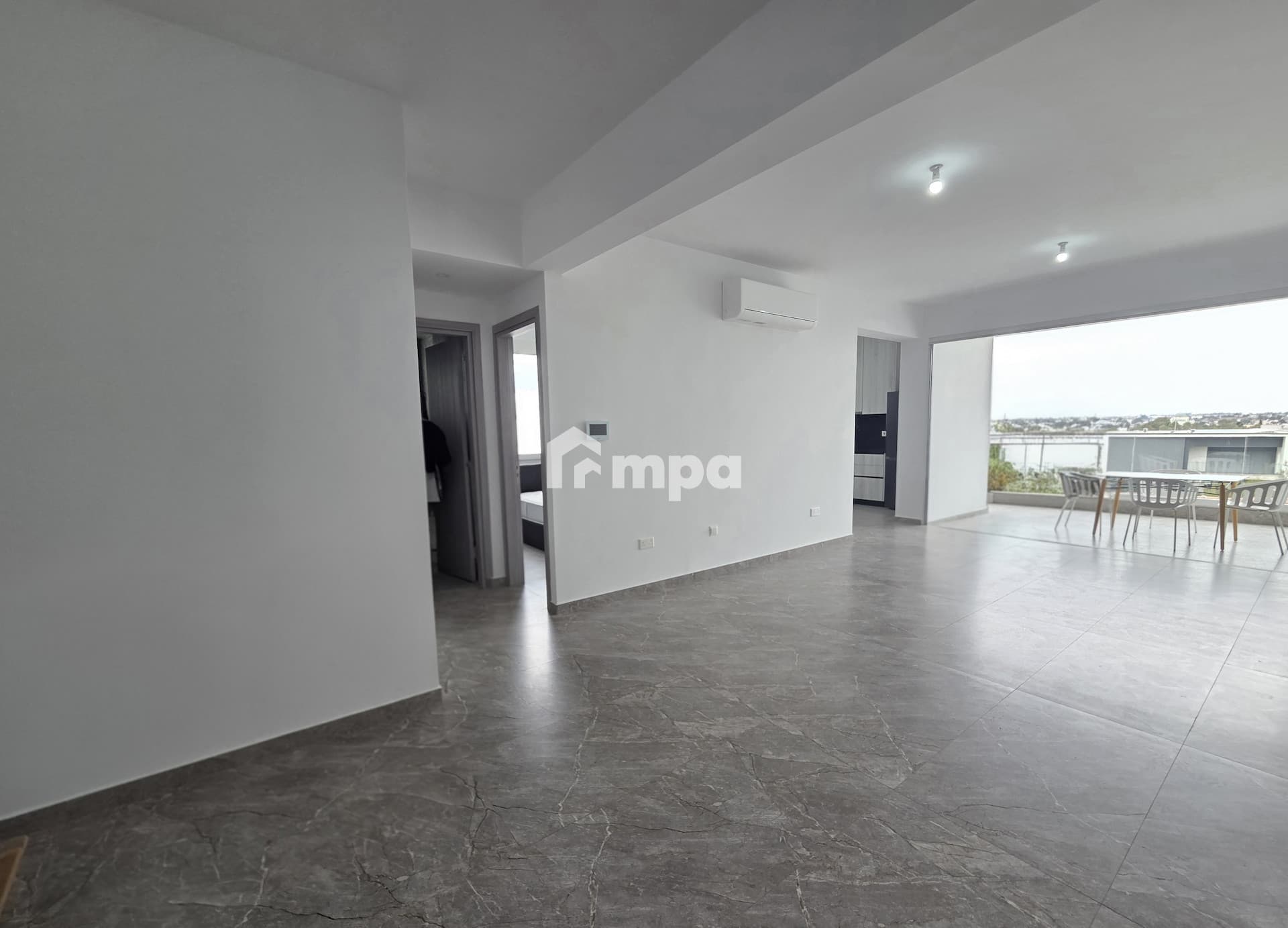 2 Bedroom Apartment