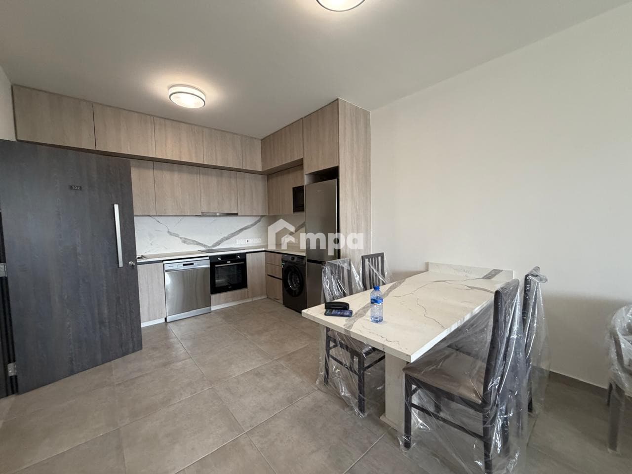 2 Bedroom Apartment