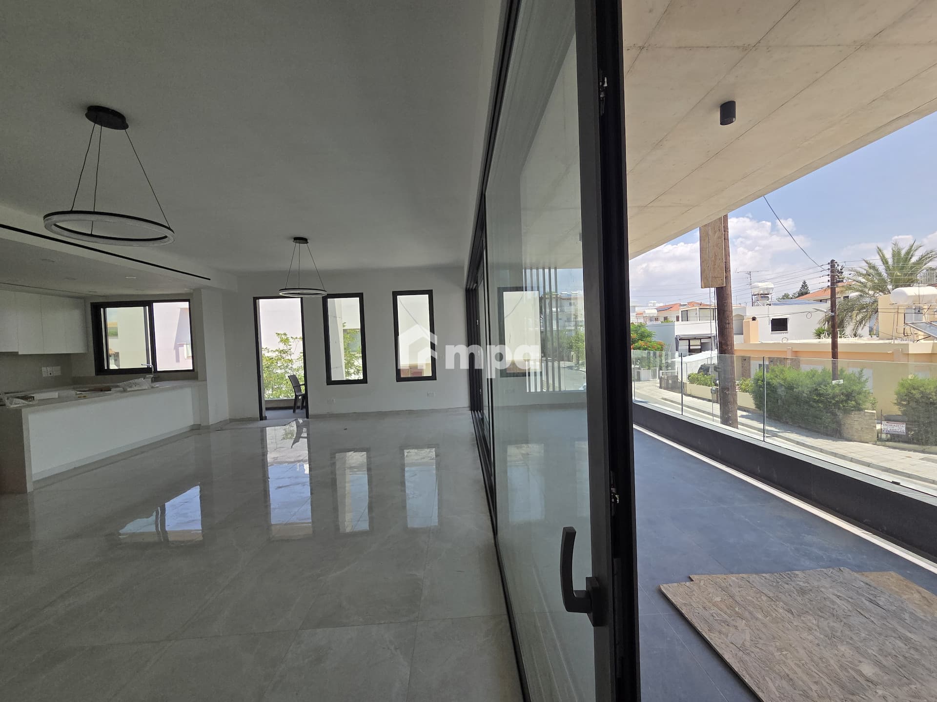 3 Bedroom Apartment