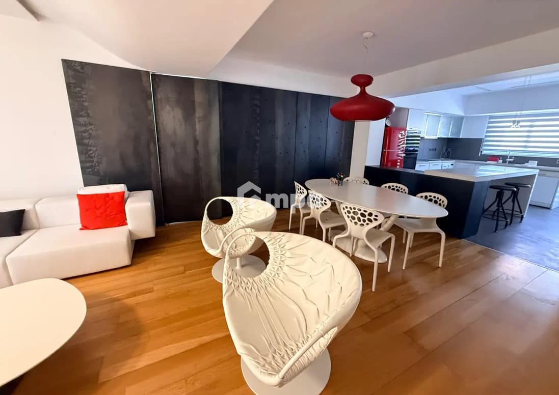 3 Bedroom Apartment