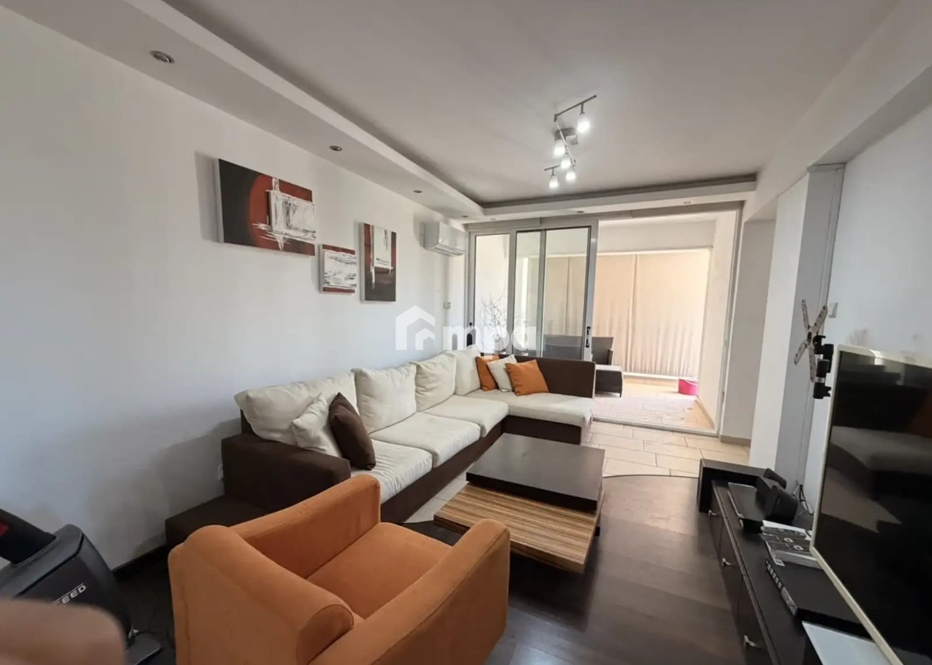 2 Bedroom Apartment