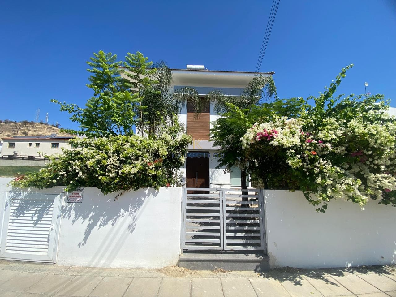 Spacious Four-Bedroom Detached House with Pool for Rent in Oroklini, Larnaca