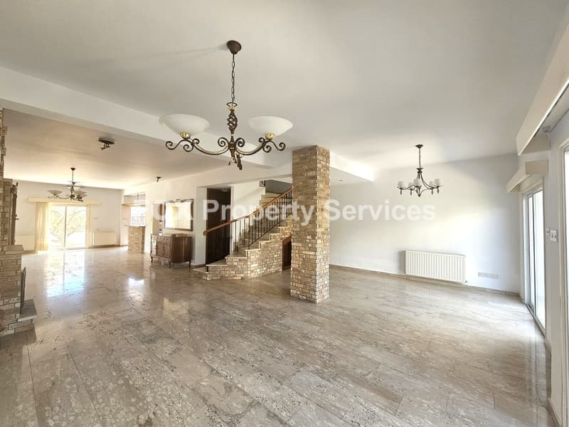 4 Bedroom Semi-Detached House for Sale in Nicosia, Agios Dometios
