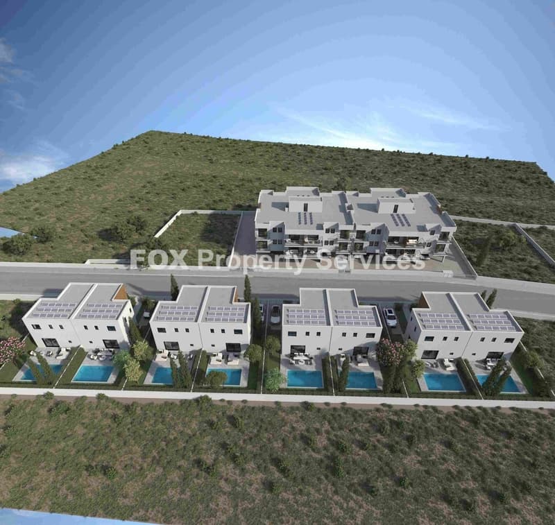 3 Bedroom Semi-Detached House for Sale in Famagusta, Deryneia