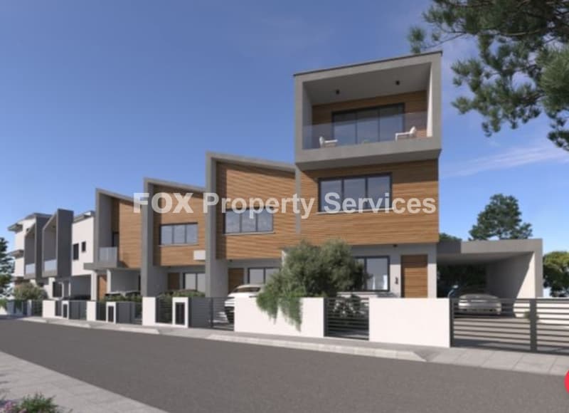 5 Bedroom Semi-Detached House for Sale in Larnaca, Oroklini