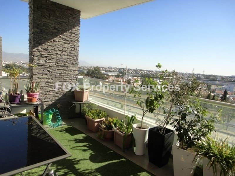 3 Bedroom Penthouse for Sale in Nicosia, Makedonitissa