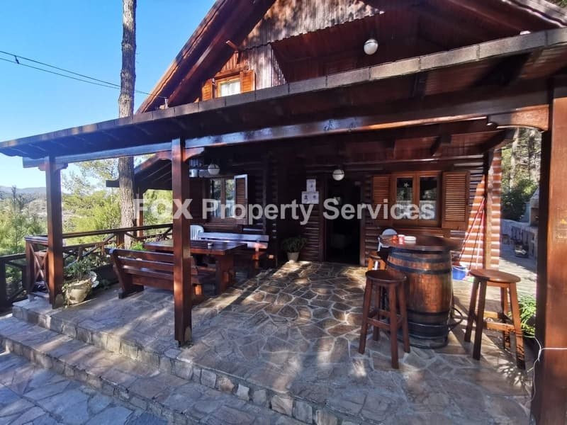 8 Bedroom Bungalow for Sale in Nicosia, Spilia