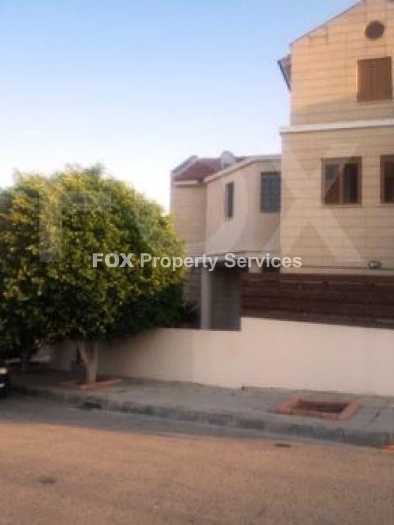 5 Bedroom Detached House for Sale in Nicosia, Egkomi