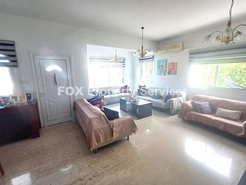 6 Bedroom Semi-Detached House for Sale in Larnaca, Oroklini