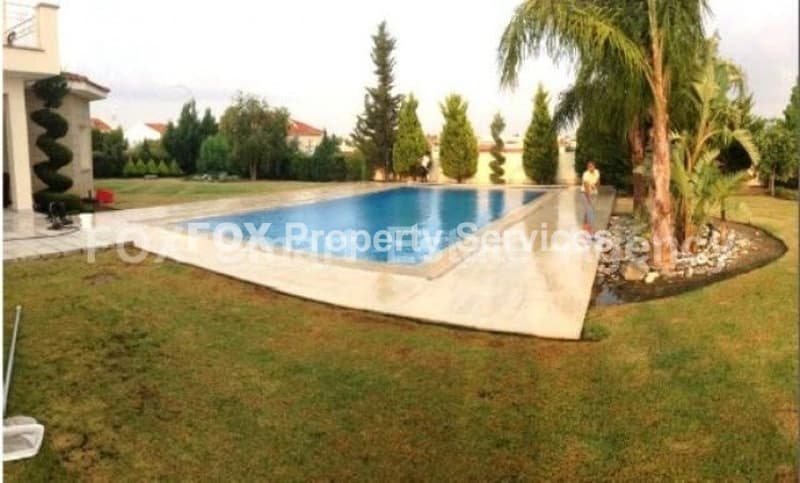 6 Bedroom Detached House for Sale in Nicosia, Latsia