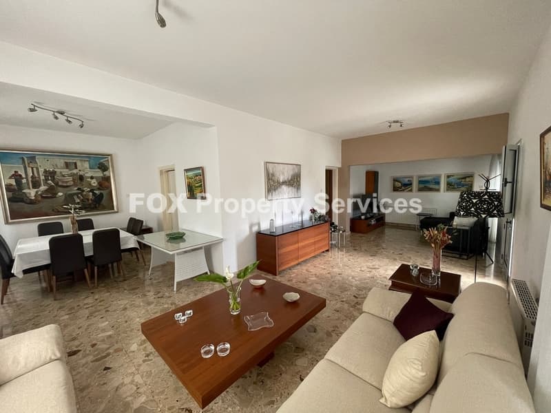 5 Bedroom Detached House for Sale in Nicosia, Kaimakli