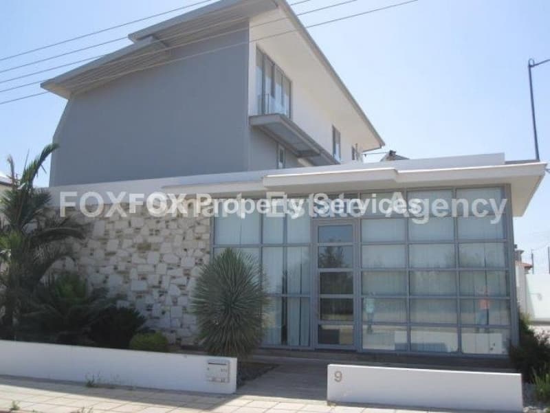 4 Bedroom Detached House for Sale in Nicosia, Tseri