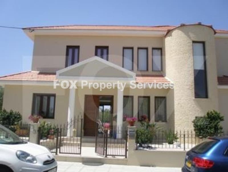 4 Bedroom Detached House for Sale in Nicosia, Deftera Kato