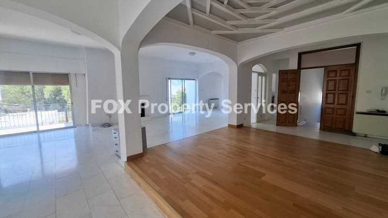 3 Bedroom Penthouse for Rent in Nicosia, Chryseleousa