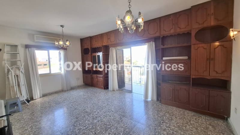 3 Bedroom Top Floor Apartment for Sale in Nicosia, Dasoupolis