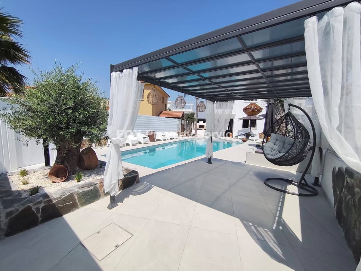 3 Bedroom Detached House for Rent in Larnaca, Perivolia
