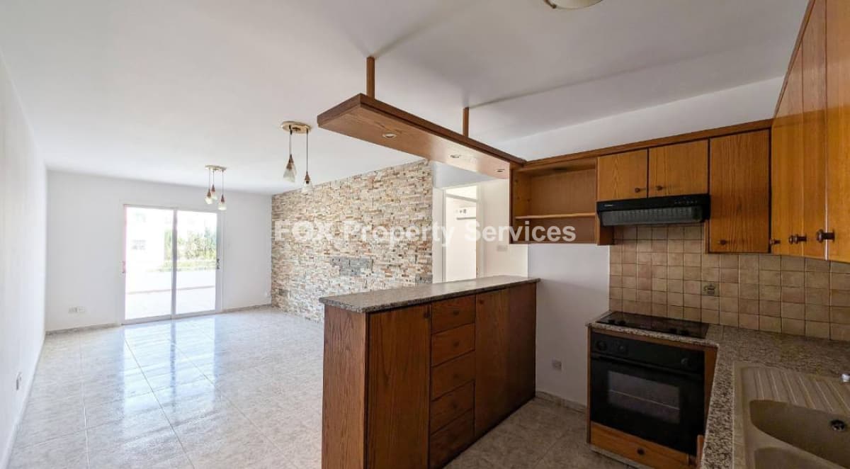 2 Bedroom Standard Apartment for Sale in Larnaca, Livadia
