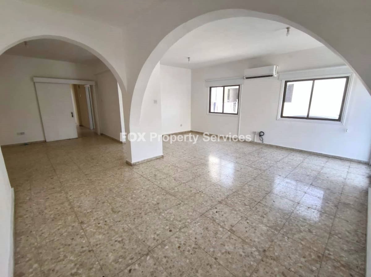 3 Bedroom Ground Apartment for Rent in Larnaca, Era Area