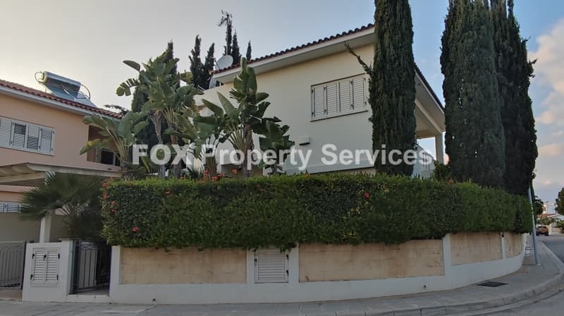 5 Bedroom Detached House for Sale in Larnaca, Pyla