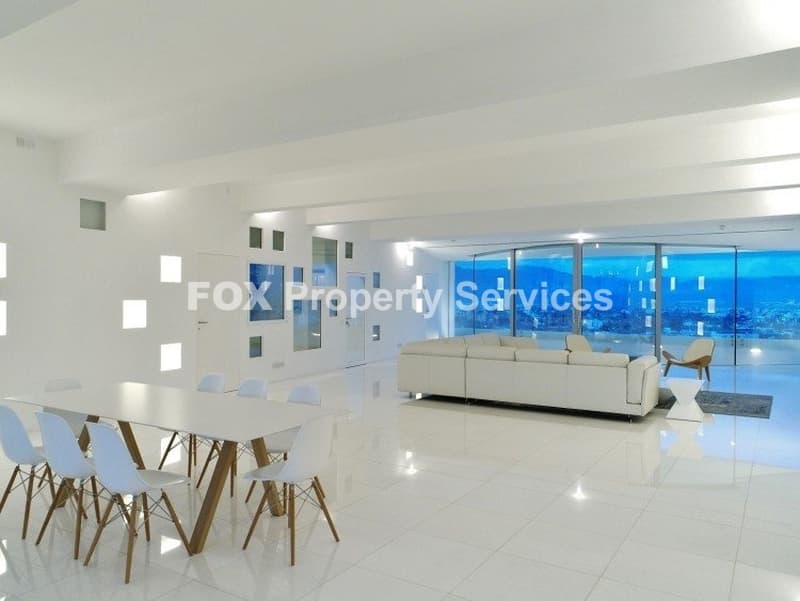 4 Bedroom Whole Floor Apartment for Sale in Nicosia, Walled Old City