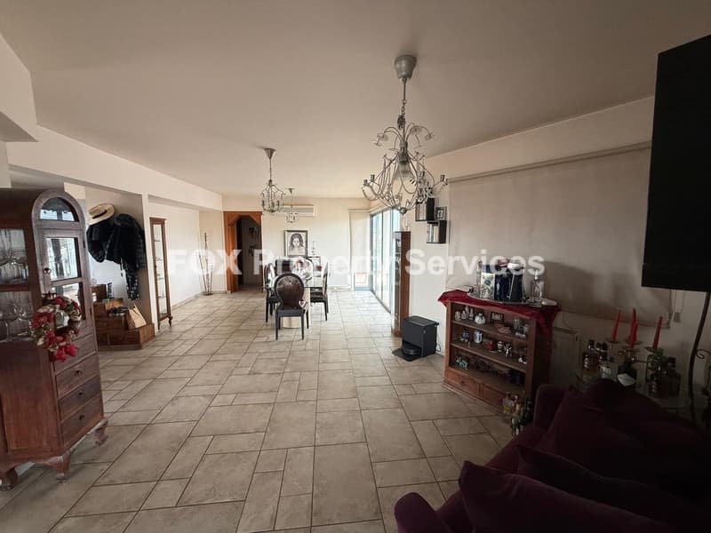 4 Bedroom Penthouse for Sale in Nicosia, Acropolis