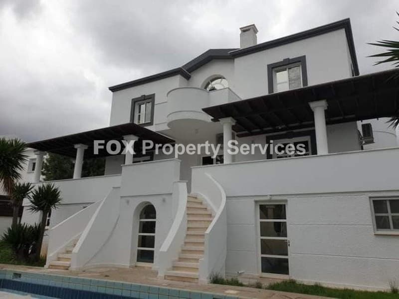 5 Bedroom House for Sale in Limassol, Lemesos (center)