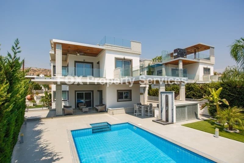 Studio House for Sale in Limassol, Agios Tychonas