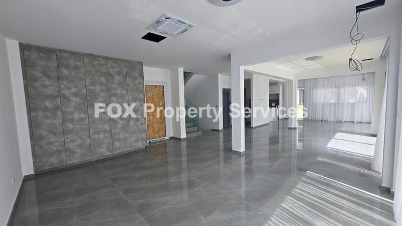 5 Bedroom Villa for Rent in Limassol, Agios Tychonas