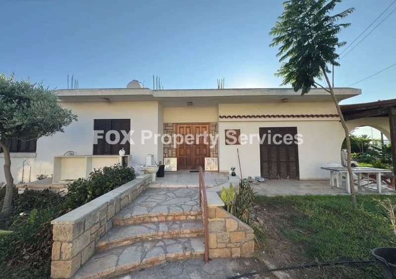 Studio House for Sale in Paphos, Chlorakas