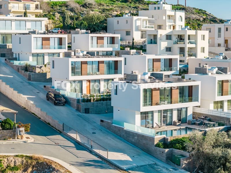 Studio Villa for Sale in Paphos, Chlorakas